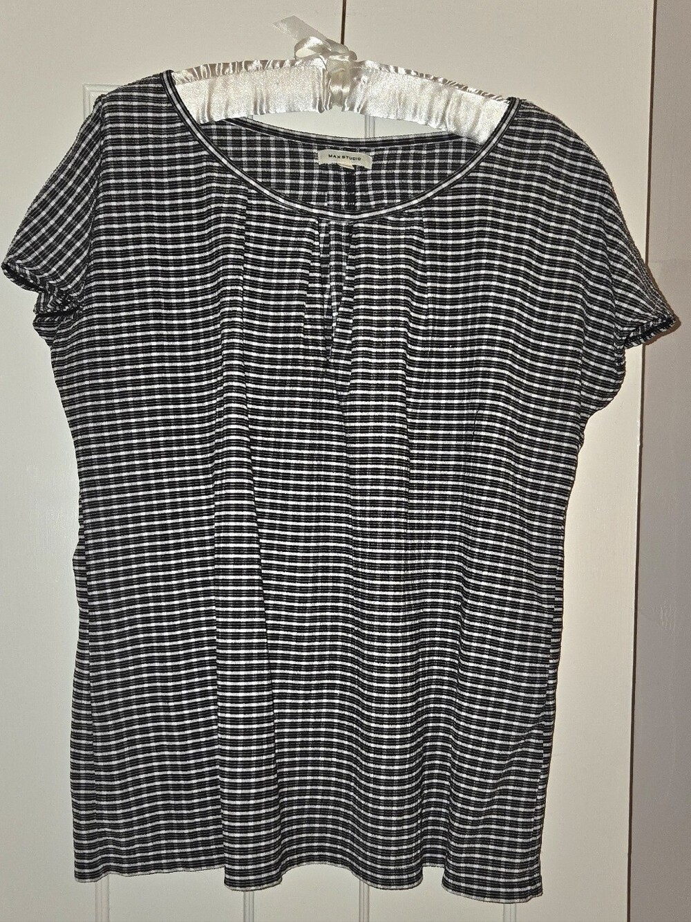 Max Studio Black and White Plaid Short Sleeve Tee